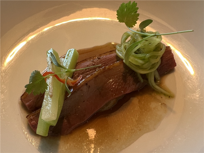 duck with cucumber
